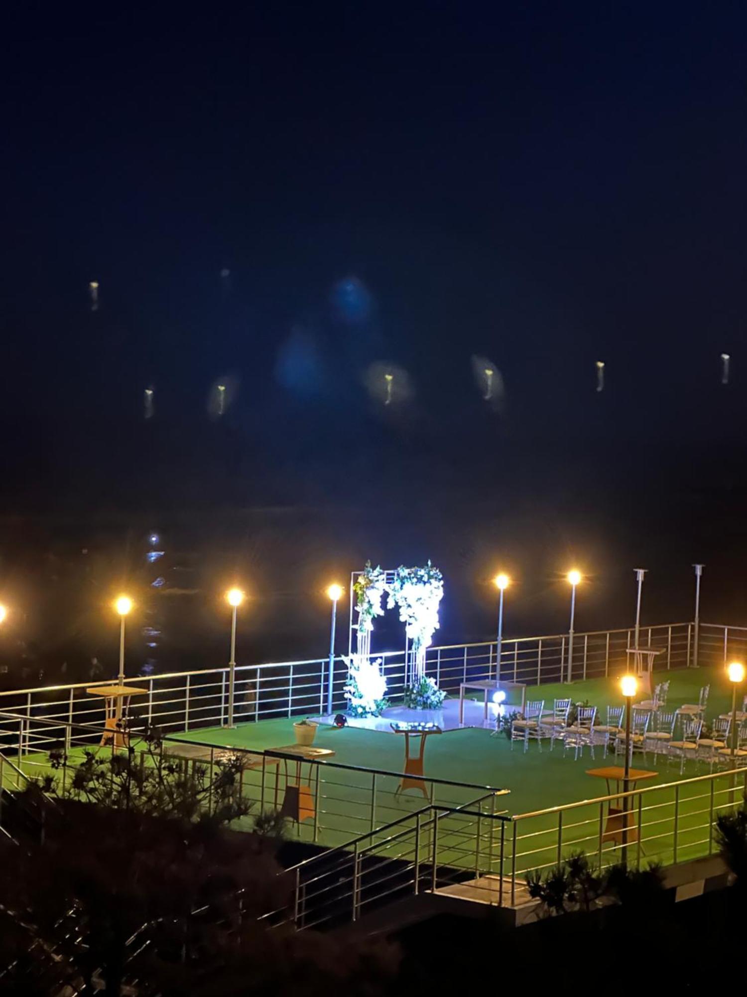 Maristella Marine Residense Hotel Apartment Одесса Экстерьер фото